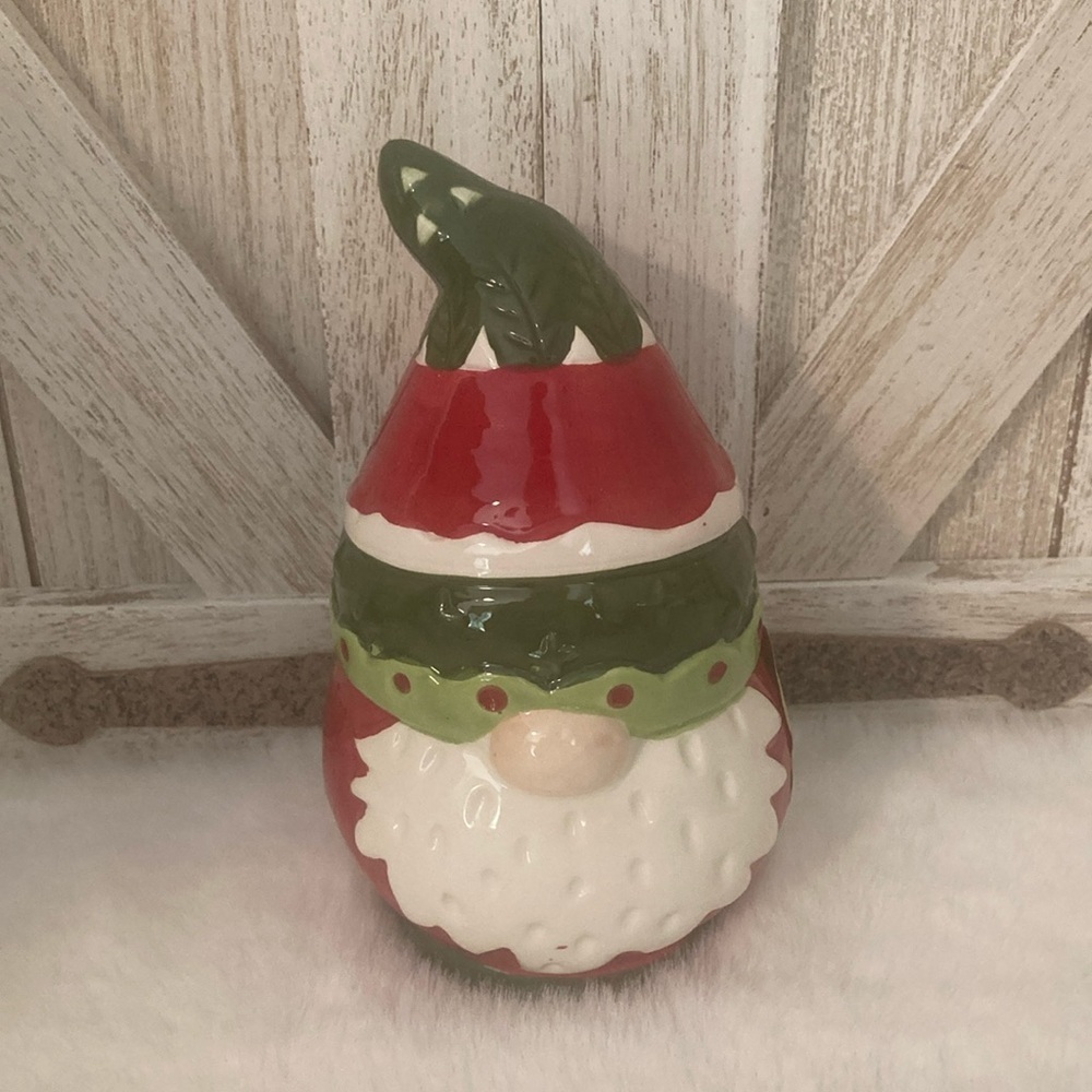 Holiday Gnome Scrubby Holder